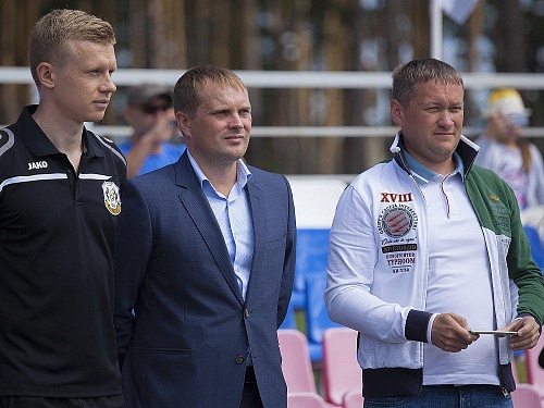 Открытие стадиона в Нижней Тавде