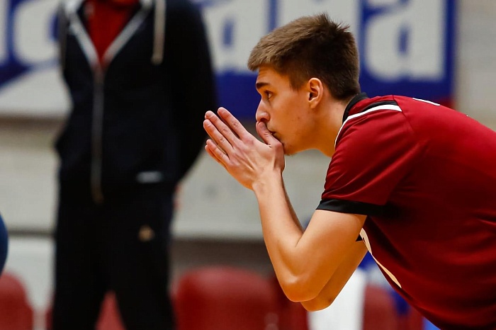 «Тюмень» подписала контракт с 18-летним либеро