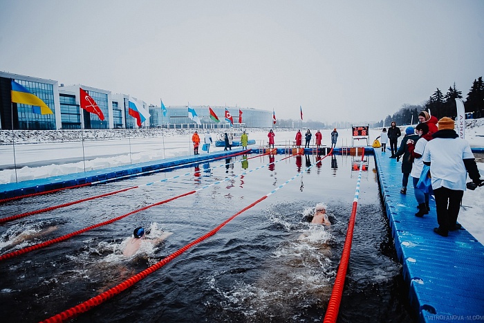 Тюменцы проплыли на Кубке Большой Невы
