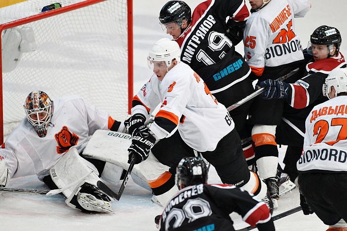 Фото Владимира ОГНЁВА