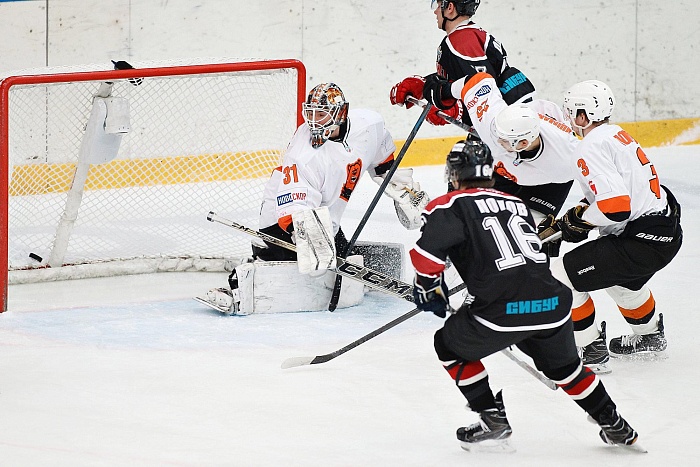 Фото Владимира ОГНЁВА