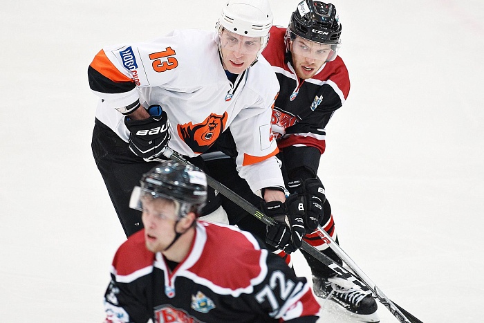 Фото Владимира ОГНЁВА