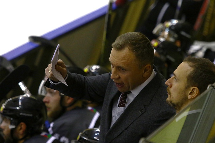 Михаил Звягин: «Если будем так играть, придётся уходить в раздевалку с опущенными головами»