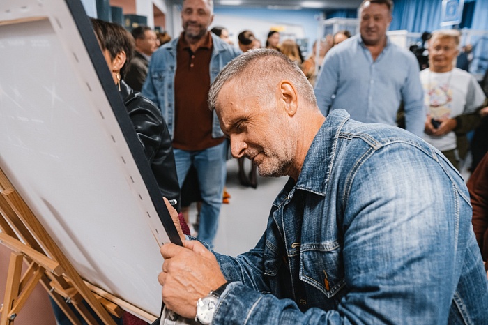 Открытие выставки об истории развития бодибилдинга в Тюменской области «Как закалялась сталь» в историческом парке «Россия – Моя история»