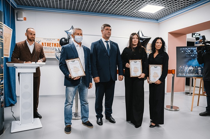 Открытие выставки об истории развития бодибилдинга в Тюменской области «Как закалялась сталь» в историческом парке «Россия – Моя история»