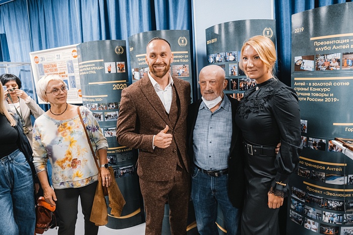 Открытие выставки об истории развития бодибилдинга в Тюменской области «Как закалялась сталь» в историческом парке «Россия – Моя история»