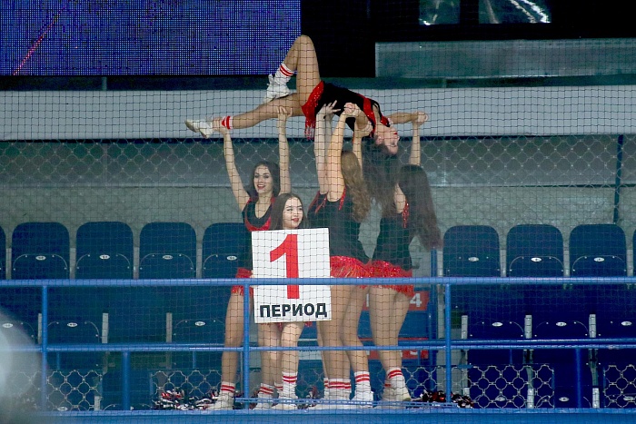 Группа поддержки ХК «Рубин» начала тренировки!