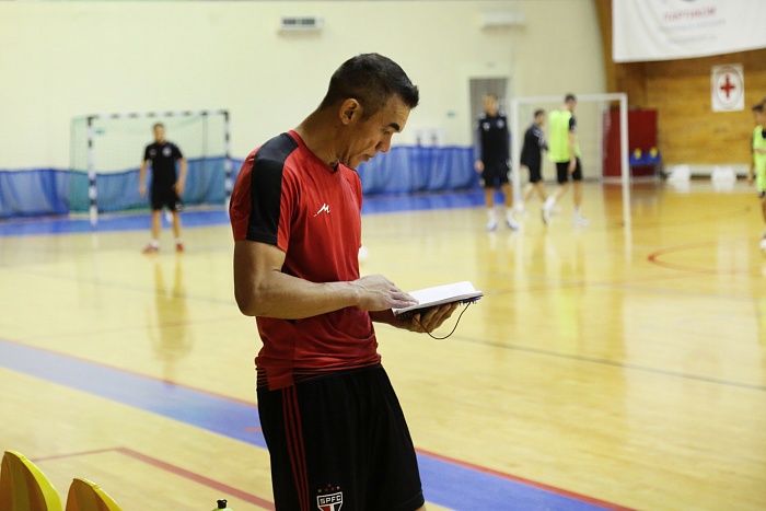 Тренировка мини-футбольного клуба «Тюмень»