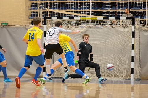 «Элемент» попал в ничейную гавань…