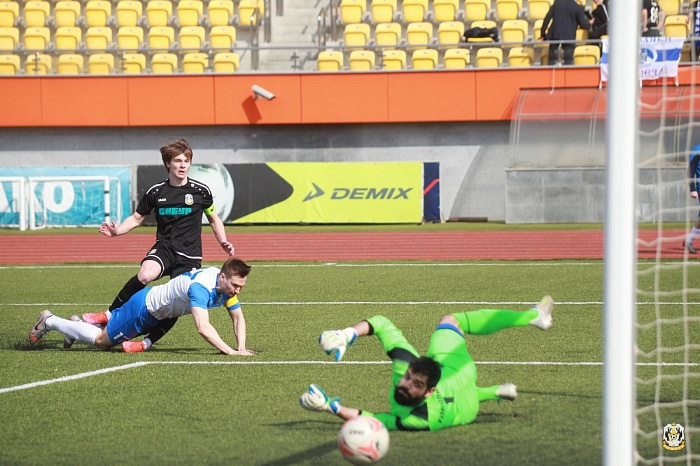 Капитан ФК «Тюмень-2» Михаил Трофимов: «Я почувствовал, что с капитанской повязкой стал взрослее»