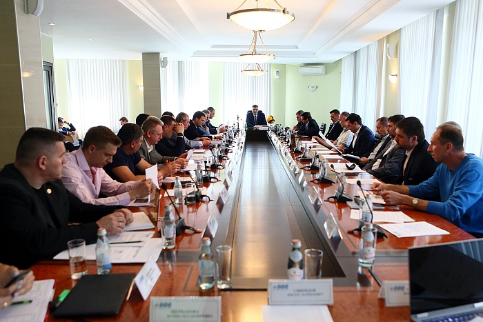 Нижневартовск наградили за детский волейбол