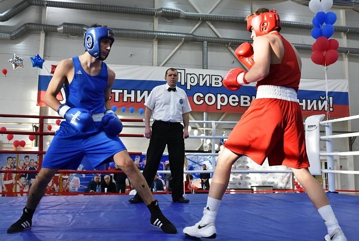На ринге сражались студенты