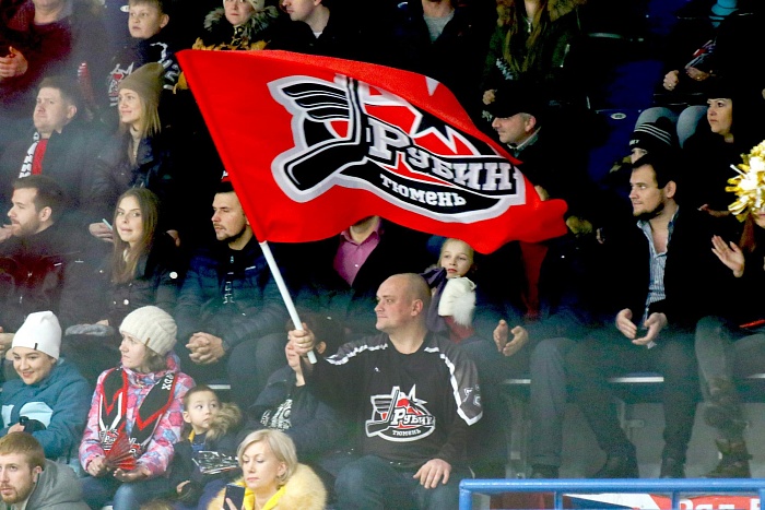 «Тюмень спортивная»: Лучшие хоккейные голы, мини-футбольные матчи, тренировки онлайн и волейбольные интервью