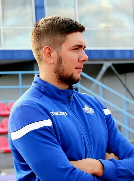 Тренер «Тюмени» показал отличную силовую тренировку