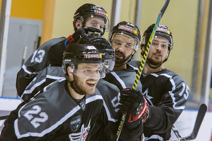 Егор Бабенко забросил в КХЛ первую шайбу за «Сочи»