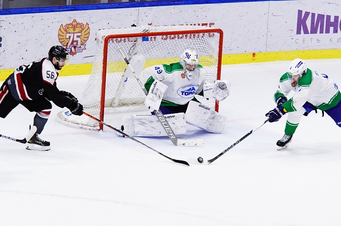 ХК «Торос» поедет летом в Питер без Станислава Голованова