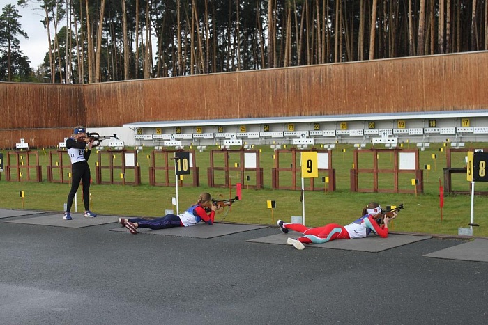 Бежали в «Сосновом бору»