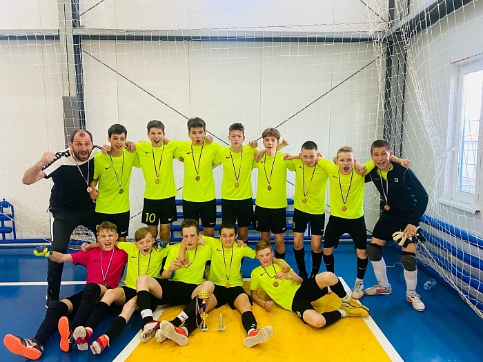 Команда Дмитрия Зарвы добыла весеннюю бронзу