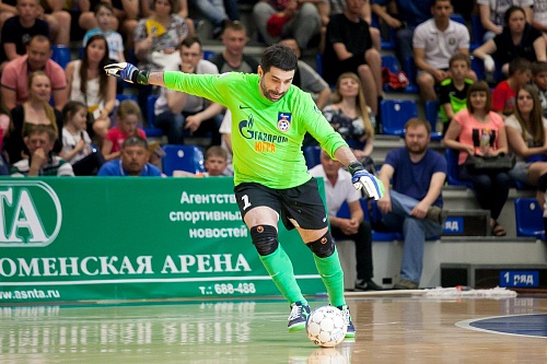 Сибиряки укрепили лидерство