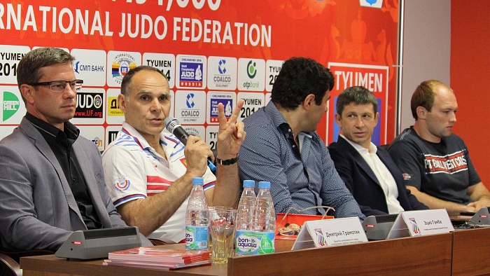 Фото Антона САКЕРИНА