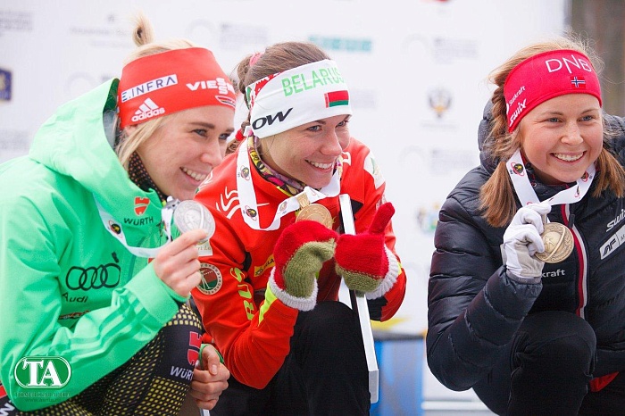 Каролин Хорхлер, Надежда Скардино и Ингрид Ландмарк Тандреволд. Фото Даниила САВИНЫХ