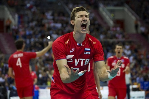 «Финал шести» Россия начала с победы