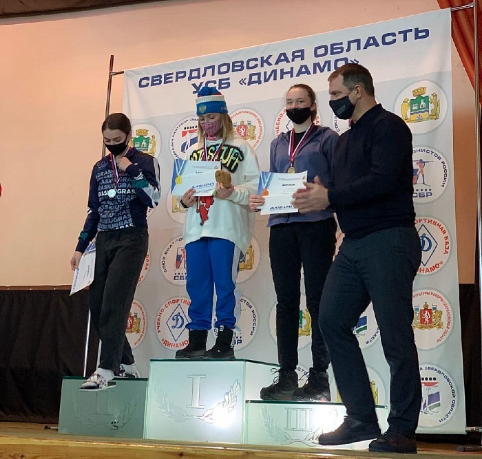 Тюменки взяли два золота на Урале