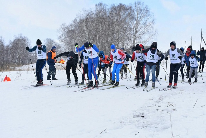Школьники провели зимние игры