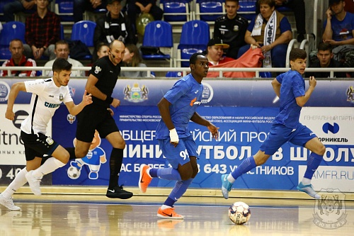 Африканский легионер не сыграет с тюменцами