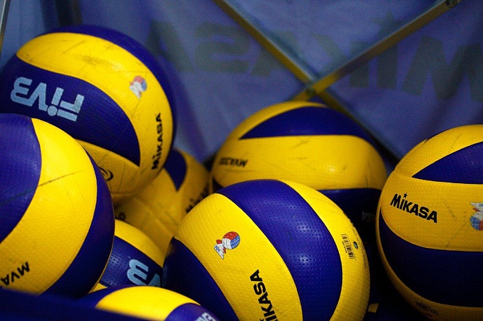 Фаворит победил в трех сетах