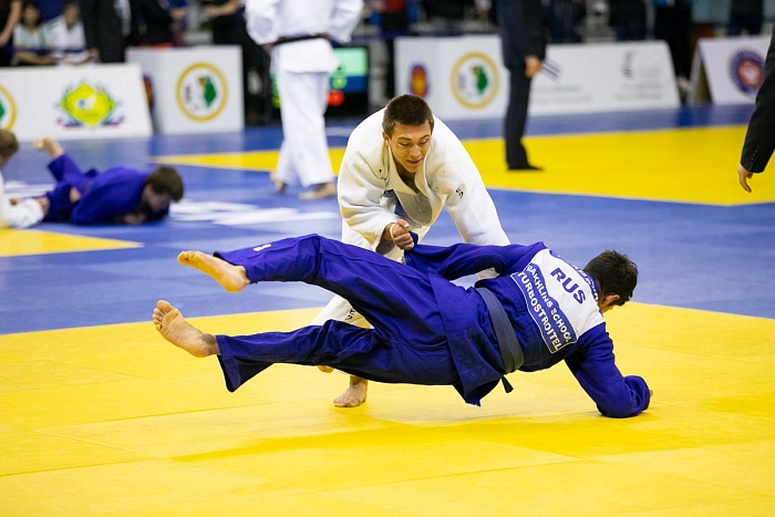 На уральском татами поспорят за молодежные награды