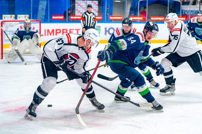 Хоккейный клуб «Рубин» сыграет матч-дерби с югорским соседом