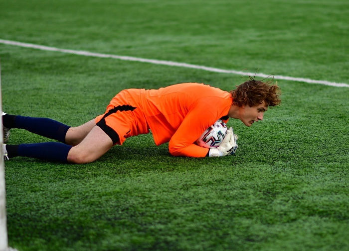 Футболисты тобольского «Тобола» уступили омичам, а «Тюмень-2» одолела команду из Перми