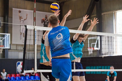 В первой лиге определили чемпионов и призёров