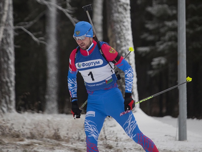 Логинов стал 19-м в спринте, Гараничев проскочил в пасьют