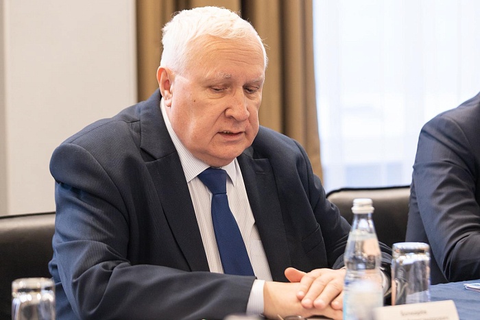 Михаил Бочкарев: «Футбол должен развиваться в регионах…»