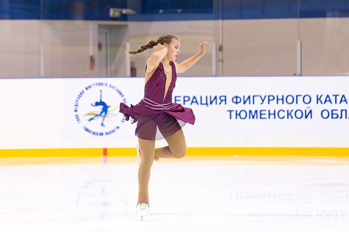 На сибирском льду горят «Тюменские звездочки»