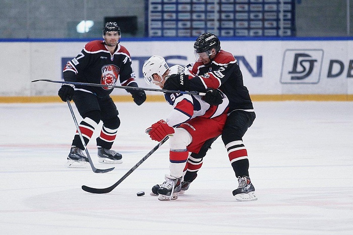 Фото Владимира ОГНЁВА