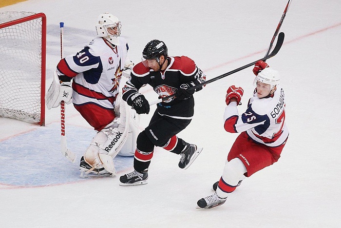 Фото Владимира ОГНЁВА