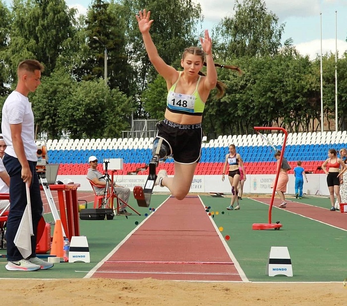 Легкоатлеты пополняют копилку