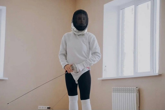 Победительница чемпионата Тюменской области по фехтованию Дарья Яхтина: «Финальный поединок против моей подруги получился интересным»