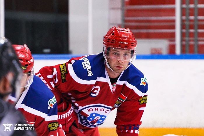 Тюменский хоккеист Иван Фищенко возвращается в Россию