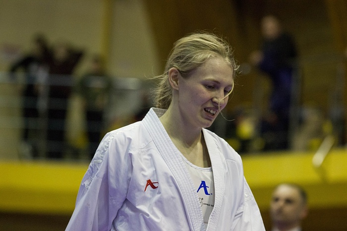 Серебряная медалистка Кубка России по карате Карина Хохлова: «Немного не хватило до победы»
