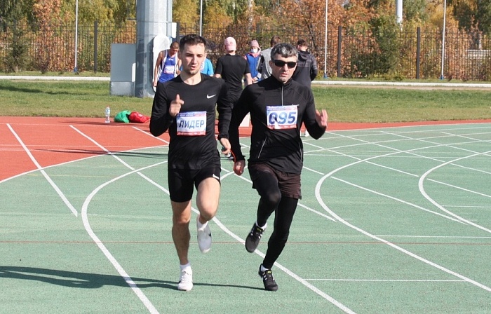 В секторах и на дорожках завоевали шесть наград