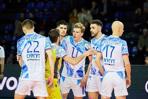 Сургутский клуб досрочно завершил сезон