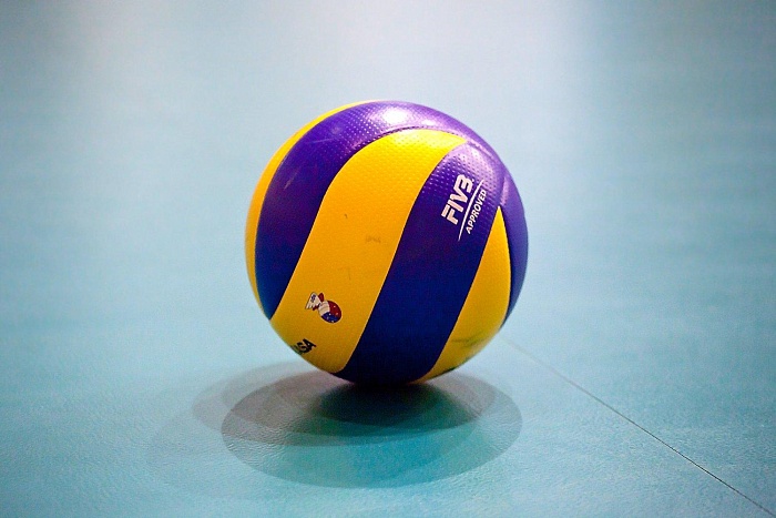 «Университет» готовится к чемпионату дома