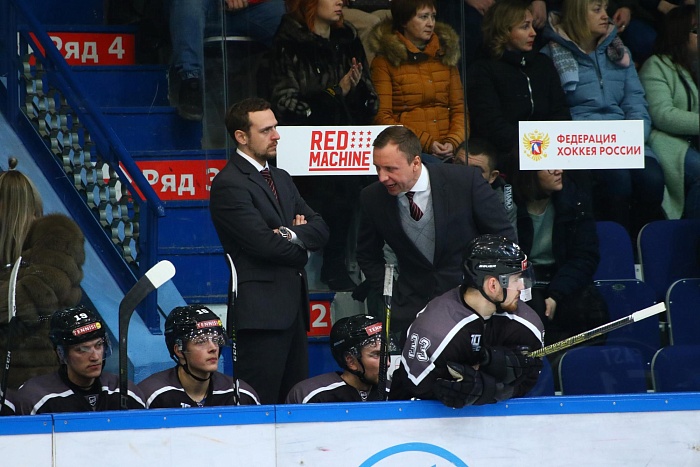 Михаил Звягин: «Мы играли в дворовый хоккей»