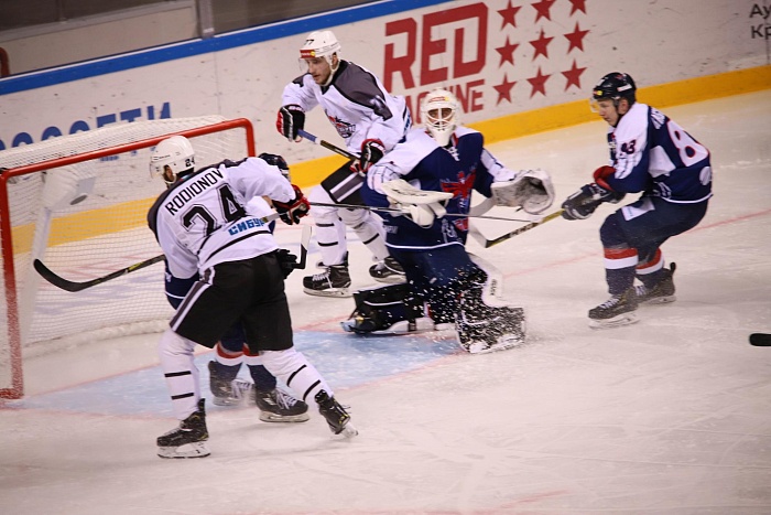 ХК «Рубин» победил в Красноярске и возглавил таблицу!