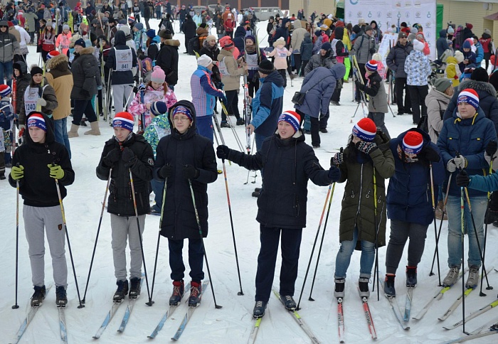 На старт «Лыжни России» вышли тысячи тюменцев