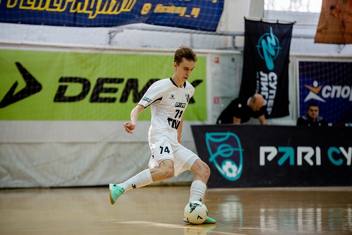 Игрок мини-футбольного клуба «Синара» Иван Тузюк: «Мы сейчас не в лучшей физической форме, в чемпионате всё будет по-другому»